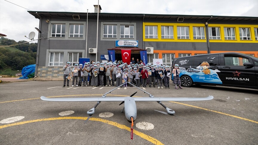 HAVELSAN mühendis çocuk yollarda projesiyle Trabzon'da 500 öğrenciye ulaştı