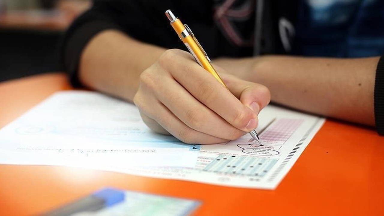 Kamu personeli seçme sınavı ön lisans oturumu öncesi giriş belgeleri erişime açıldı