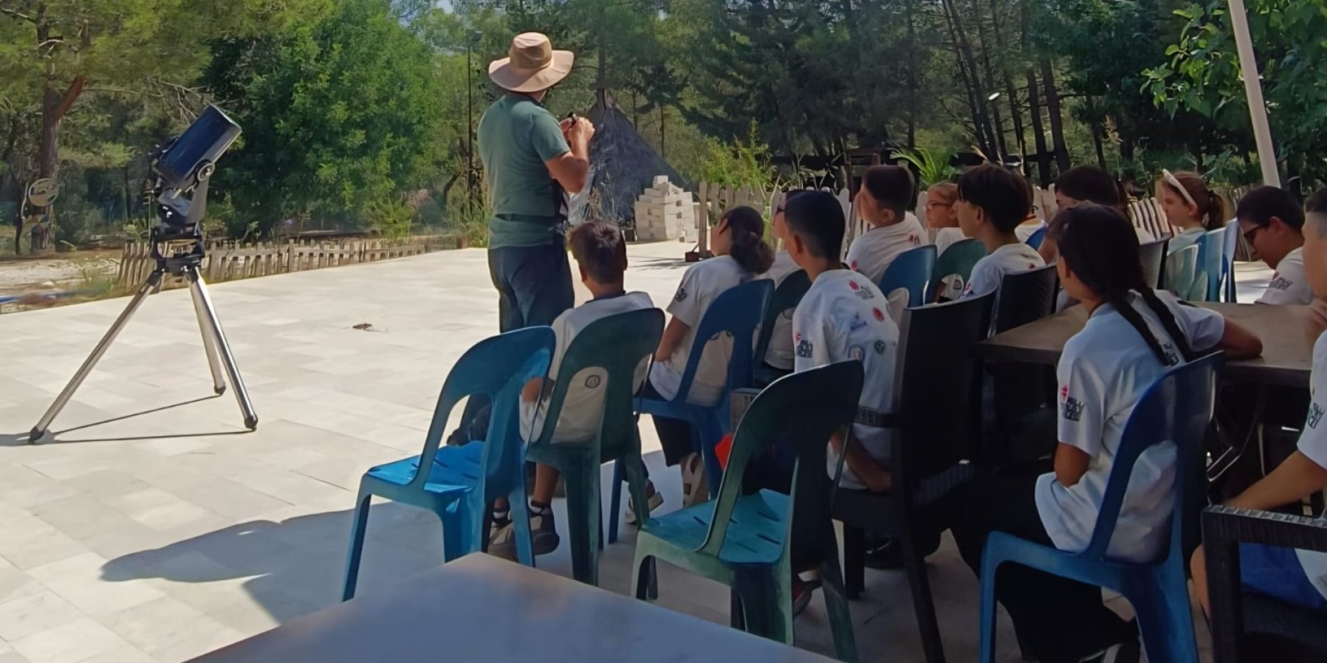 Mersin'de özel gereksinimli öğrenciler gökyüzü gözlem buluşmasında bir araya geldi