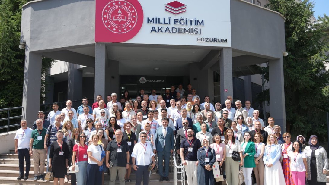 MESLEKİ eğitimde TÜRKİYE yüzyılı Maarif Modeli eğitimleri ERZURUM'DA devam ediyor